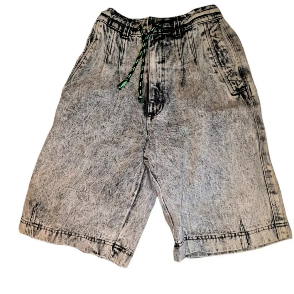 Maneuvers Street Wear Vintage 80s Boys Jean Shorts Denim faded Distressed spring